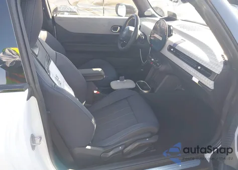 2025 Mini Hardtop Cooper from USA, damaged, VIN WMW13GD00S2W45606